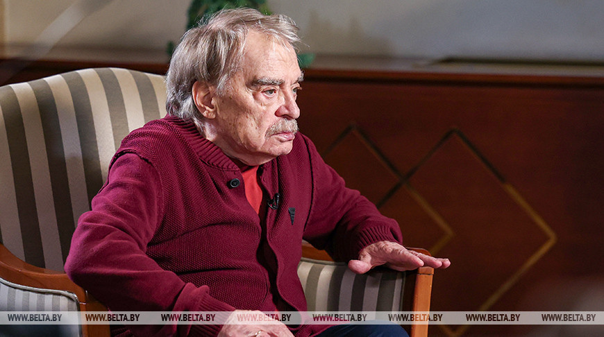 Александр Адабашьян