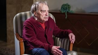 Александр Адабашьян