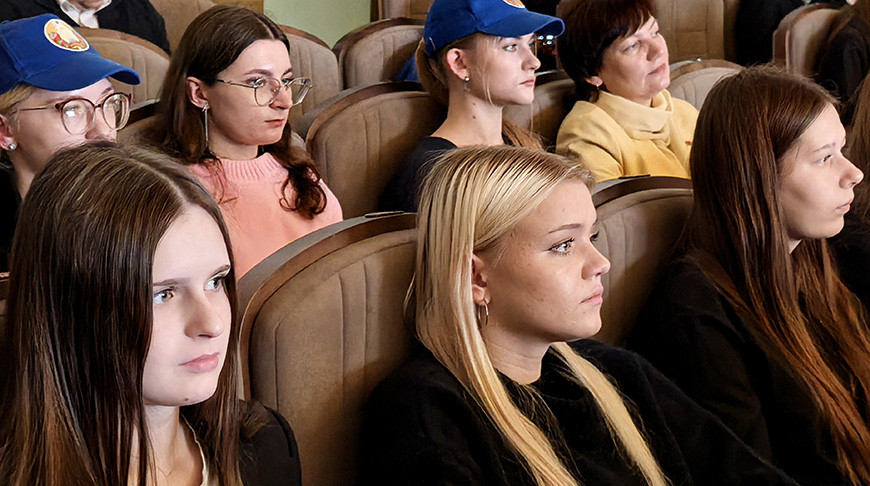 Фото газеты  "Навiны Палесся" 