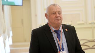 Александр Куриленко