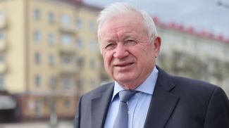 Анатолий Глаз