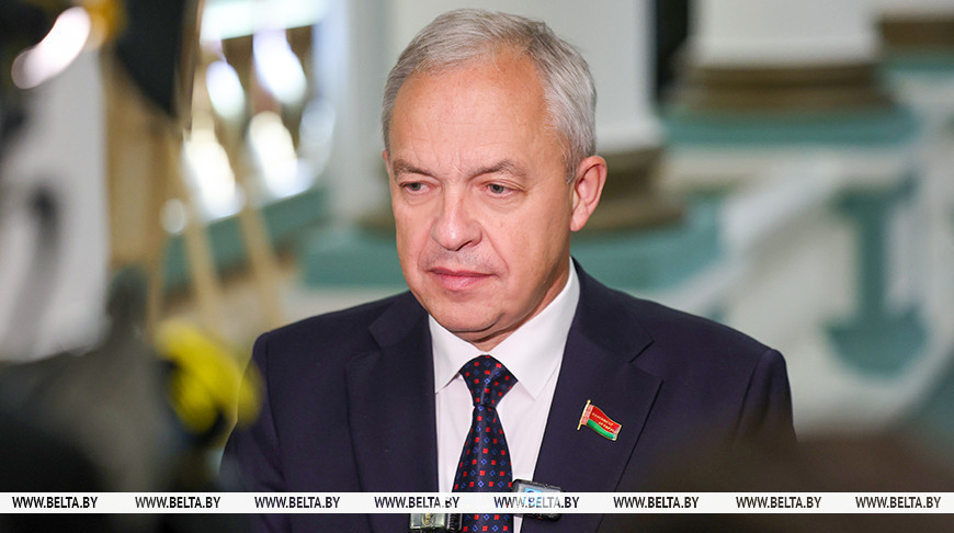 Игорь Сергеенко