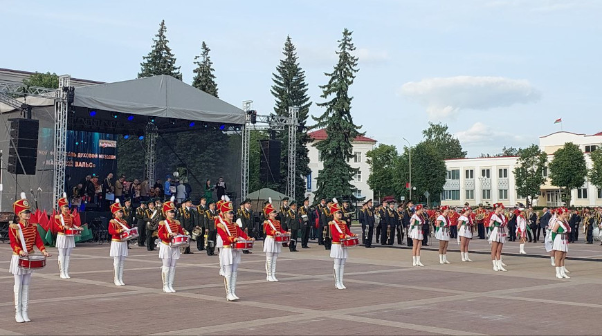 Фото Дворца культуры Молодечно