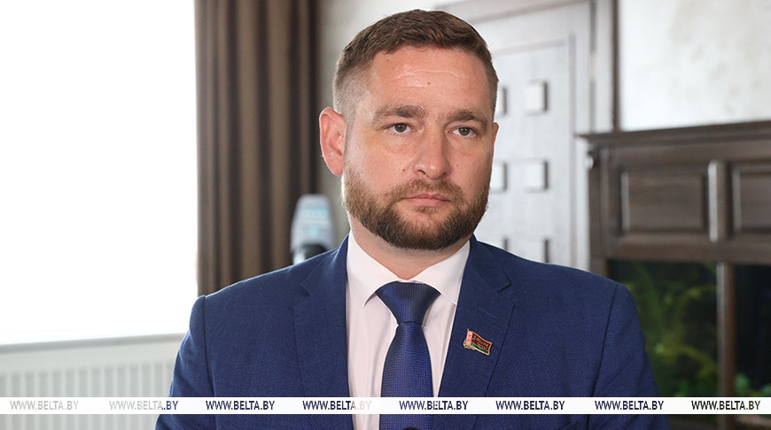 Михайло Долбик