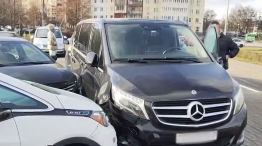 Скриншот видео УГАИ ГУВД Мингорисполкома