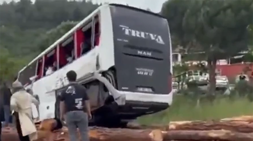 Скриншот видео iz.ru