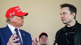 Дональд Трамп и Илон Маск. Фото из архиваРИА Новости Дональд Трамп и Илон Маск. Фото из архиваРИА Новости