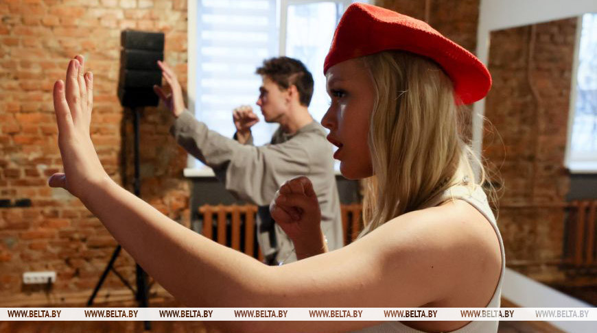 Анастасия Кравченко во время репетиции. Фото из архива