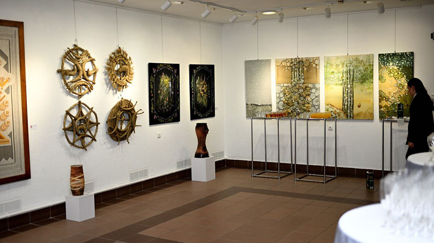 Фото галереи "Университет культуры"