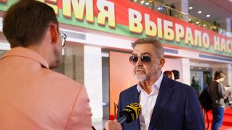 Александр Ефремов