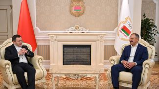 Петр Фрадков и Виктор Лукашенко. Фото НОК Беларуси