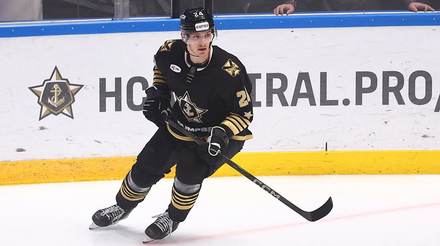 Дмитрий Дерябин. Фото  hockey.by 