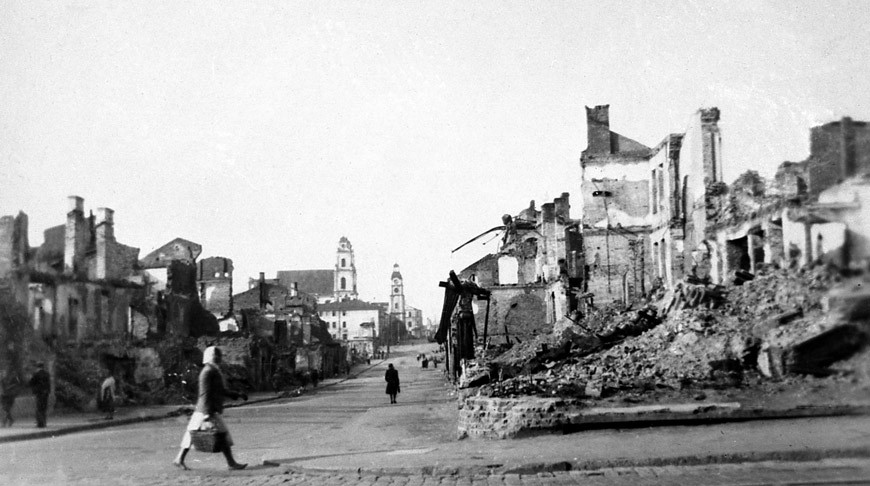 Разрушенная улица Ленина. Минск, 1944 год