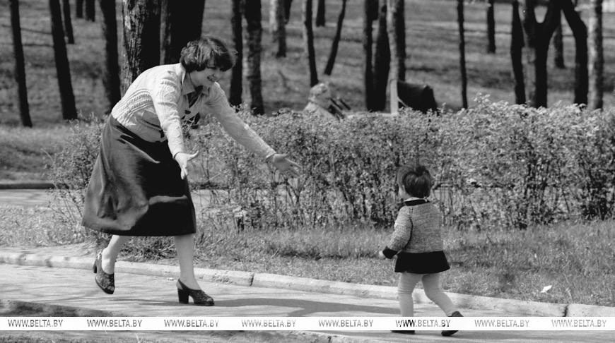 29 мая 1979 года. Фотоэтюд "Хорошо с мамой"