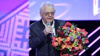 Юрий Антонов