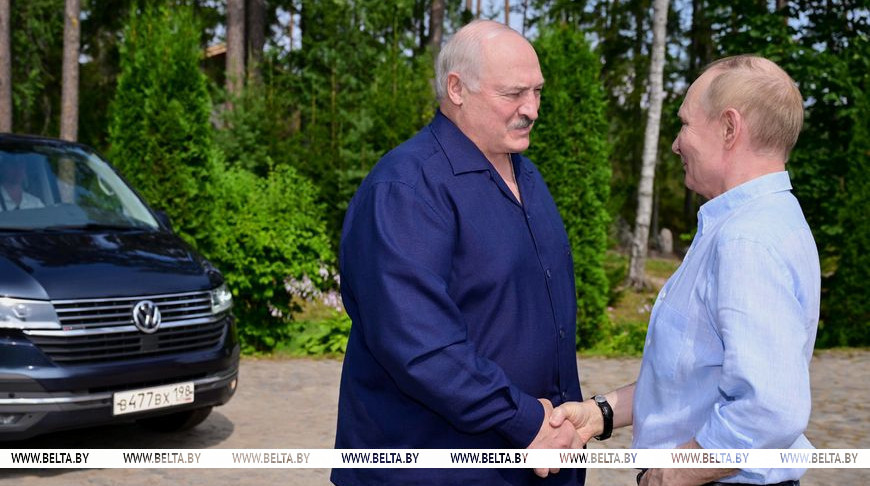 Александр Лукашенко и Владимир Путин во время встречи на острове Валаам, август 2025 года