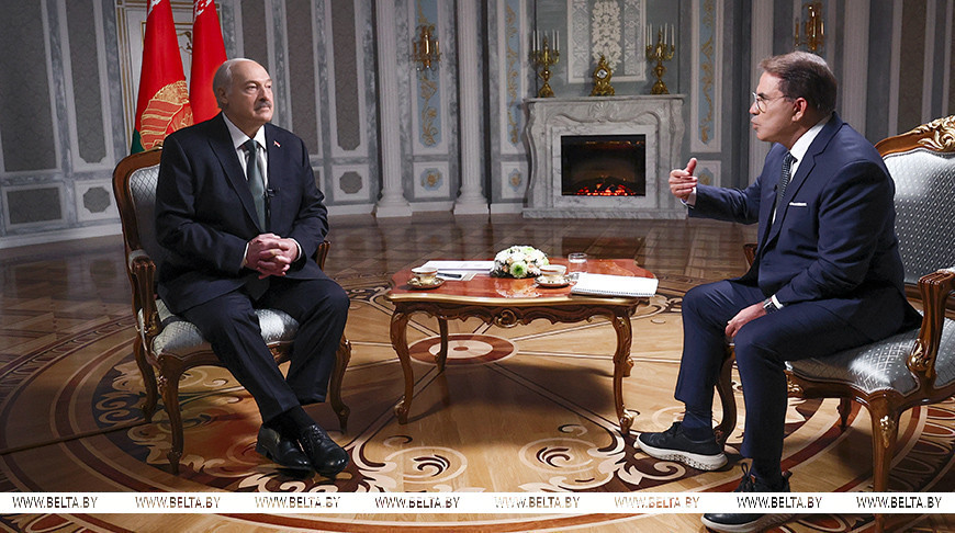 Во время интервью