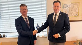 Юрий Ярошевич и Яков Ливне. Фото МИД Беларуси