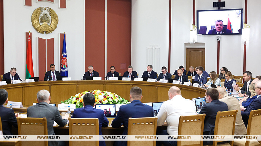 Индия как перспективный лидирующий партнер в торговле: в МИД Беларуси обсудили подготовку к межправкомиссии