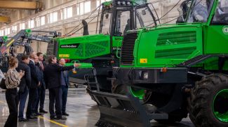 Фото холдинга "АМКОДОР"