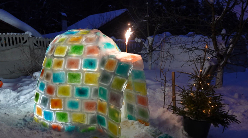 Скриншот видео телеканала "ОНТ"