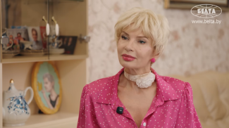 Эвелина Бледанс. Скриншот видео