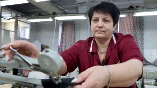 Анжела Алферонок