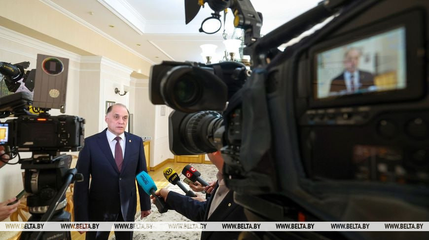 Александр Вольфович