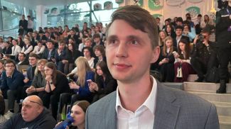 Максим Сотников