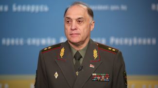 Александр Вольфович