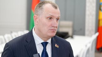 Анатолий Исаченко