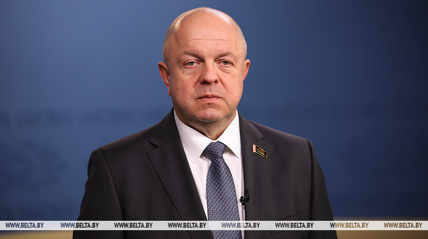Дмитрий Жук