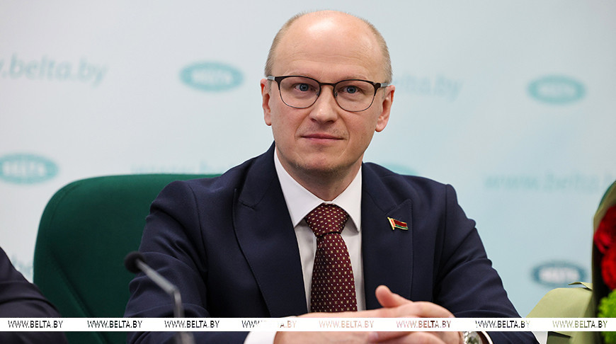 Андрей Мохор