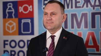 Олег Жидков