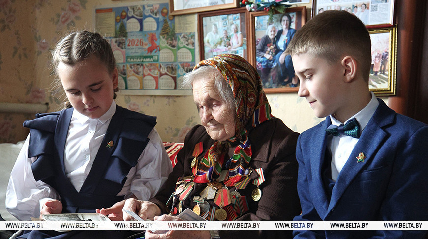 Отца завели в дом, а потом подожгли здание. 100-летняя партизанка София Стасевич о том, что не может забыть всю жизнь