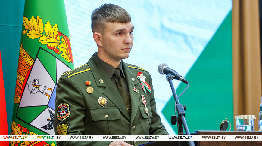 Антон Журавлев