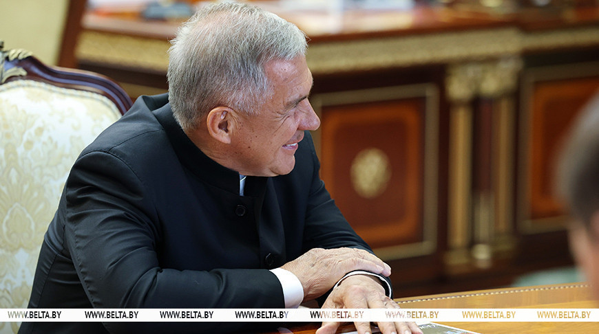 Рустам Минниханов