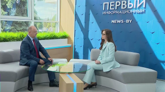 Скриншот телеканала "Первый информационный"