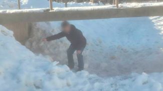 Скриншот видео ГУВД Мингорисполкома