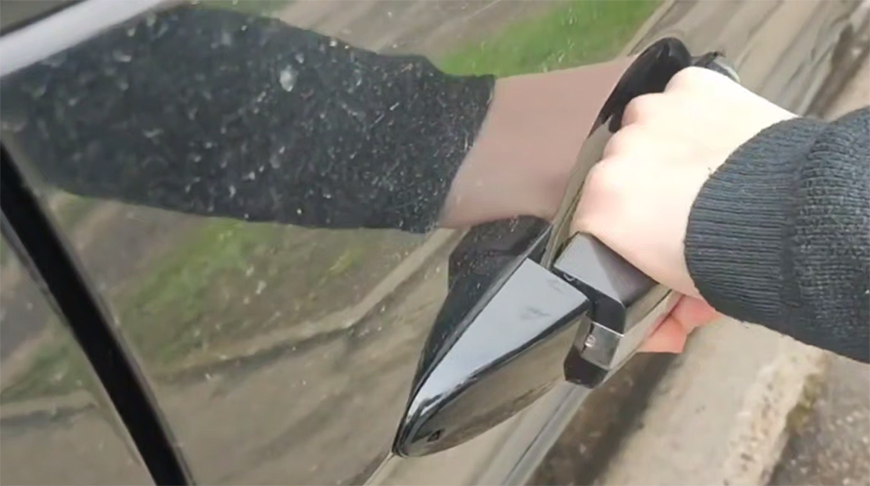 Скриншот видео ГУВД Мингорисполкома