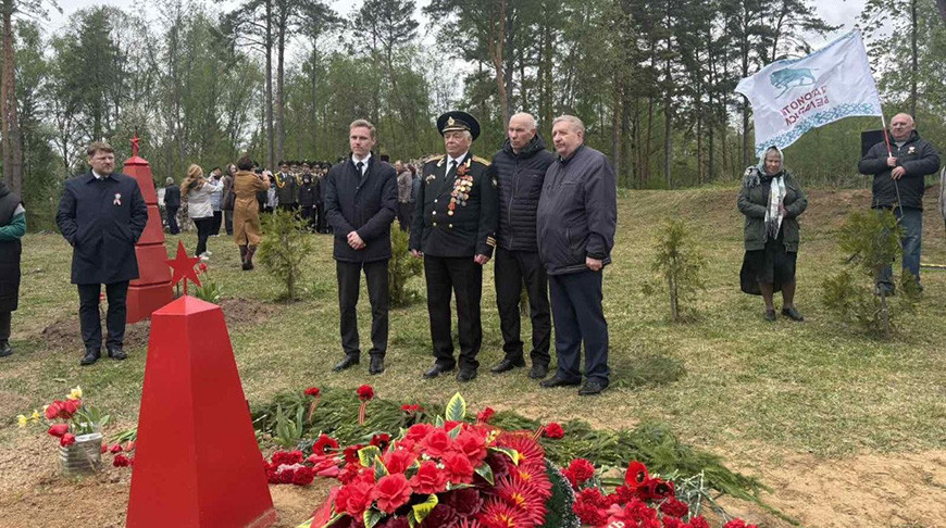 В Полоцком районе перезахоронили останки 26 красноармейцев и 12 детей, погибших в годы ВОВ