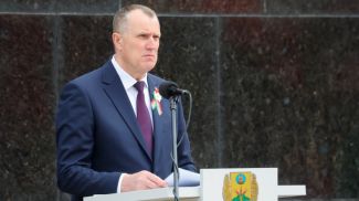 Анатолий Исаченко