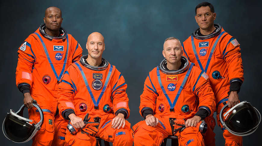 В NASA назвали экипаж миссии "Артемида-3"