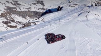 Скриншот видео ВВС