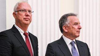 Кирилл Дмитриев и Стивен Уиткофф. Фото ТАСС