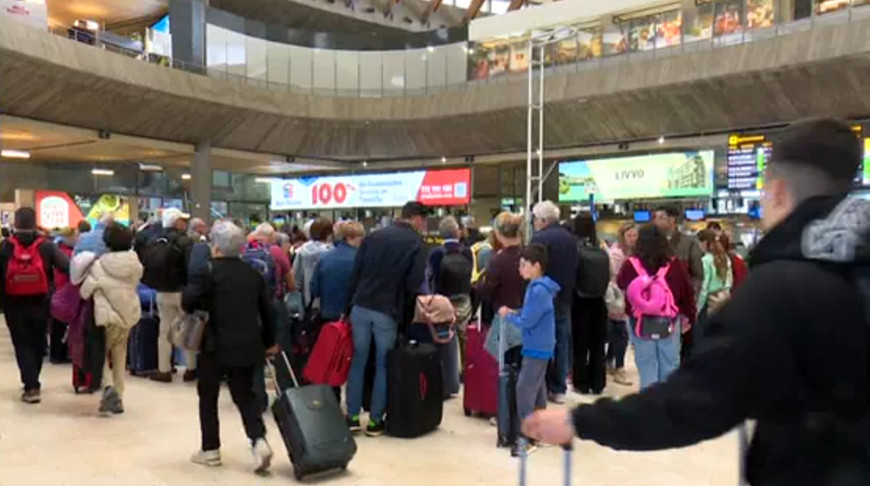 Забастовка наземного персонала проходит в 12 аэропортах Испании