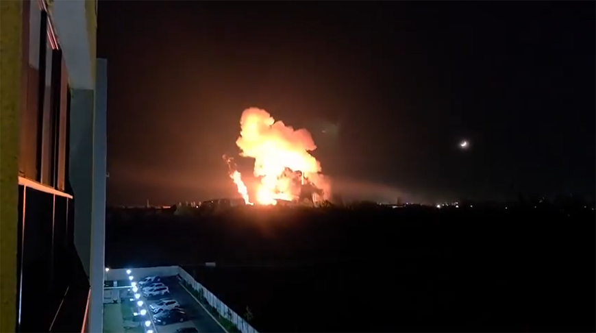 На ТЭЦ в Бухаресте произошел мощный взрыв