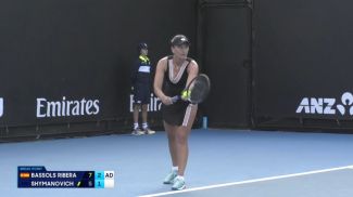 Ирина Шиманович. Скриншот видео ausopen.com