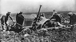 Май 1929 года. Осушение Марьинских болот. Фото БЕЛТА.