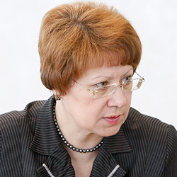 Лариса Яшкова